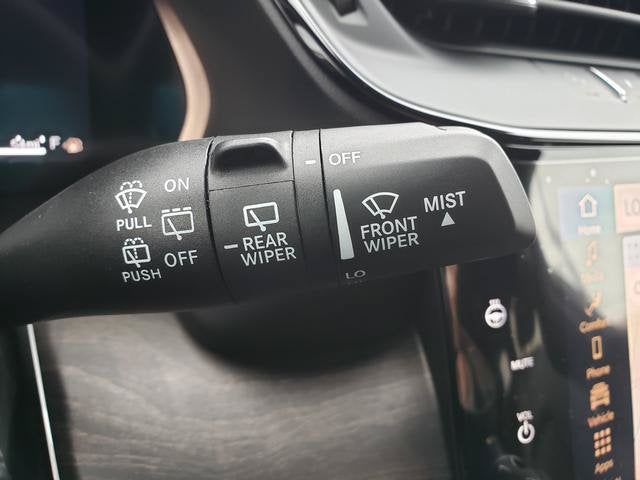 2027 Jeep Grand Cherokee GRAND CHEROKEE LIMITED 4X4