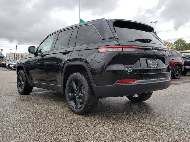 2027 Jeep Grand Cherokee GRAND CHEROKEE LIMITED 4X4
