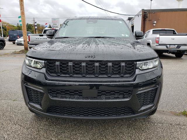 2027 Jeep Grand Cherokee GRAND CHEROKEE LIMITED 4X4