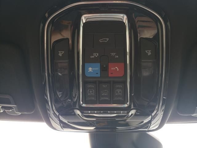 2023 Jeep Grand Cherokee Overland 4x4