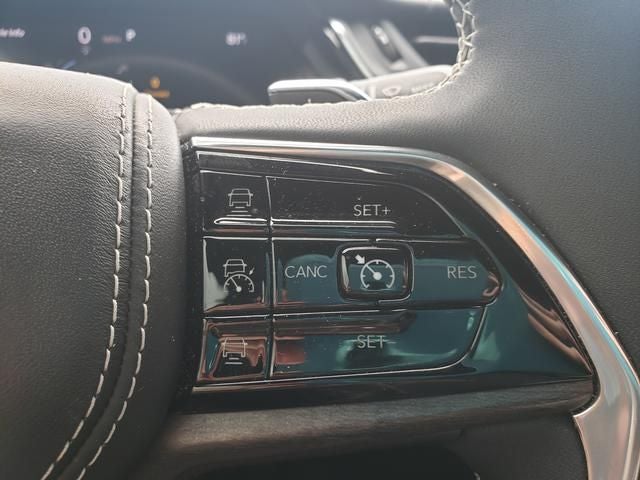 2023 Jeep Grand Cherokee Overland 4x4