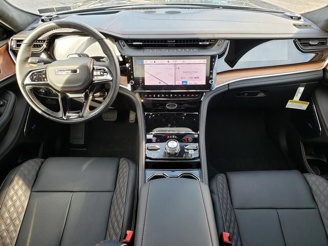 2027 Jeep Grand Cherokee GRAND CHEROKEE SUMMIT 4X4