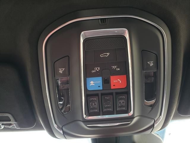 2027 Jeep Grand Cherokee GRAND CHEROKEE SUMMIT 4X4