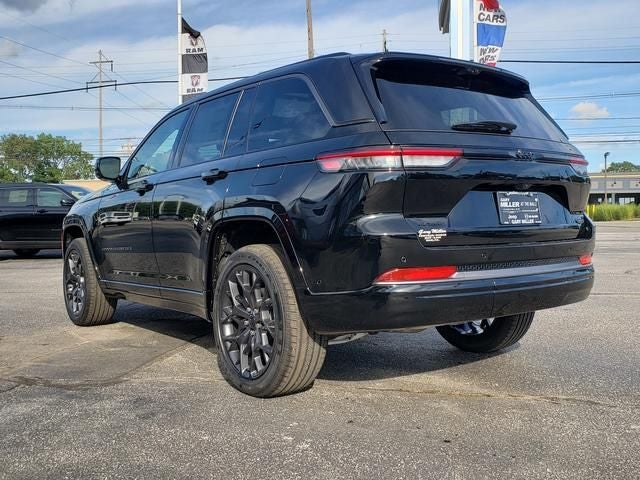 2027 Jeep Grand Cherokee GRAND CHEROKEE SUMMIT 4X4