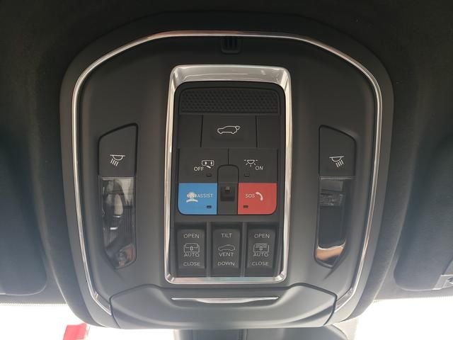 2026 Jeep Grand Cherokee GRAND CHEROKEE SUMMIT 4X4