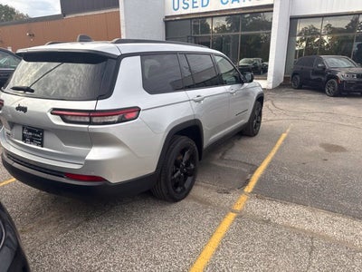 2023 Jeep Grand Cherokee L Altitude X 4x4