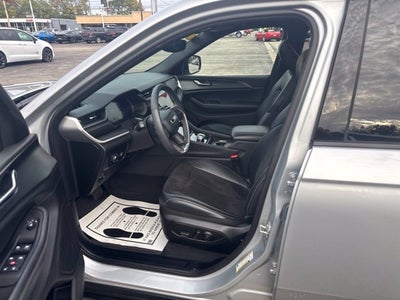 2023 Jeep Grand Cherokee L Altitude X 4x4