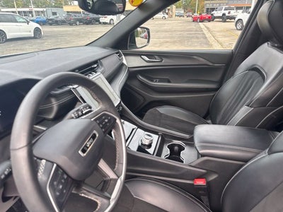 2023 Jeep Grand Cherokee L Altitude X 4x4