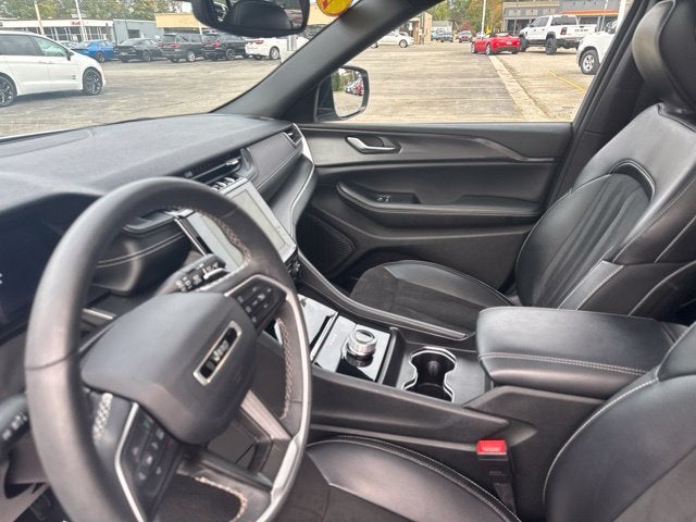 2023 Jeep Grand Cherokee L Altitude X 4x4