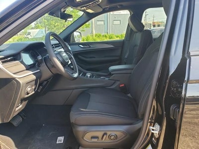 2026 Jeep Grand Cherokee GRAND CHEROKEE L LAREDO X 4X4