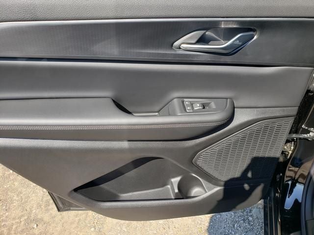 2026 Jeep Grand Cherokee GRAND CHEROKEE L LAREDO X 4X4