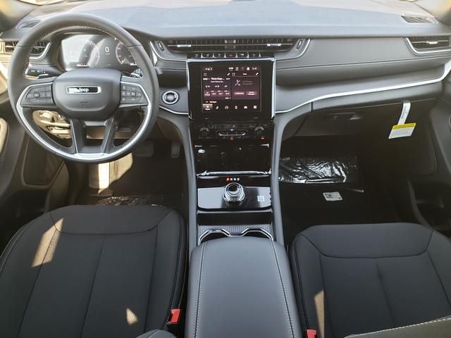 2026 Jeep Grand Cherokee GRAND CHEROKEE L LAREDO X 4X4