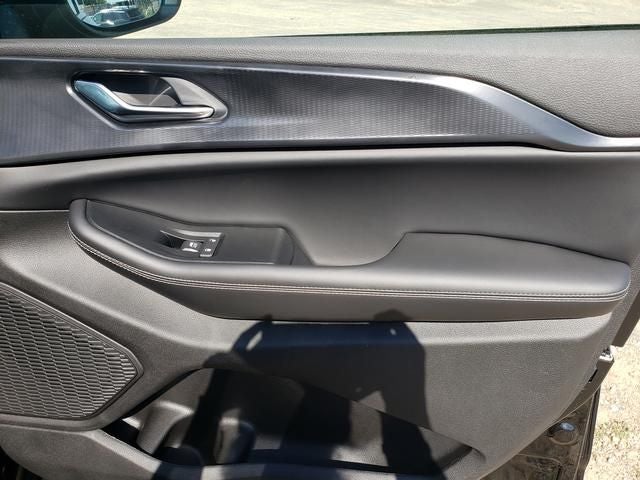 2026 Jeep Grand Cherokee GRAND CHEROKEE L LAREDO X 4X4