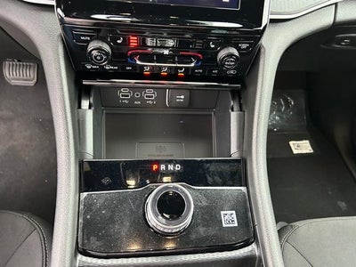 2025 Jeep Grand Cherokee GRAND CHEROKEE L LAREDO X 4X4