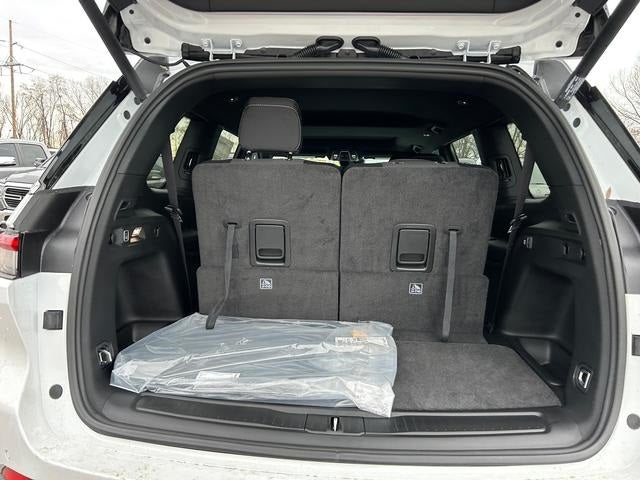 2025 Jeep Grand Cherokee GRAND CHEROKEE L LAREDO X 4X4