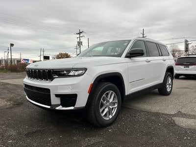 2025 Jeep Grand Cherokee GRAND CHEROKEE L LAREDO X 4X4