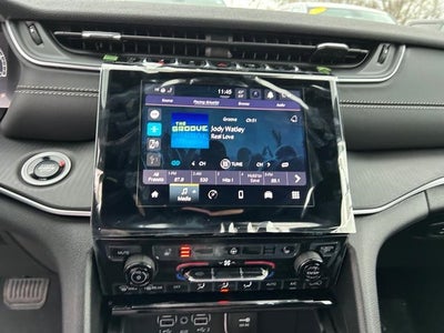 2025 Jeep Grand Cherokee GRAND CHEROKEE L LAREDO X 4X4