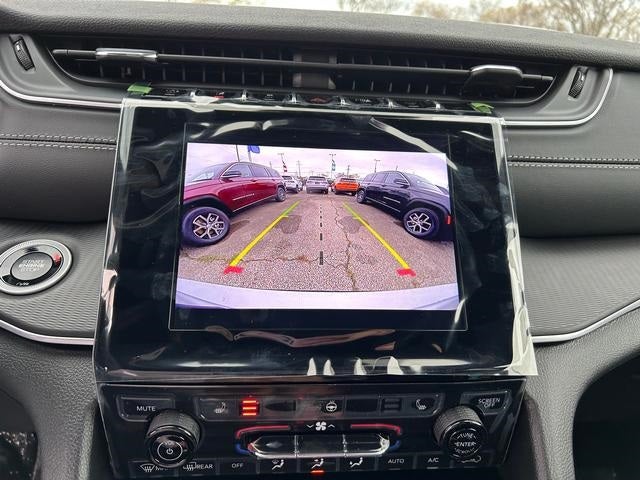 2025 Jeep Grand Cherokee GRAND CHEROKEE L LAREDO X 4X4