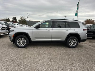 2025 Jeep Grand Cherokee GRAND CHEROKEE L LAREDO X 4X4