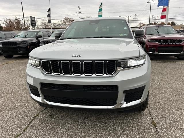 2025 Jeep Grand Cherokee GRAND CHEROKEE L LAREDO X 4X4