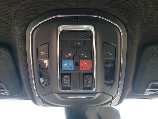 2023 Jeep Grand Cherokee L Altitude 4x4