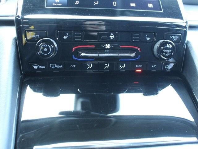 2021 Jeep Grand Cherokee L Laredo 4x4