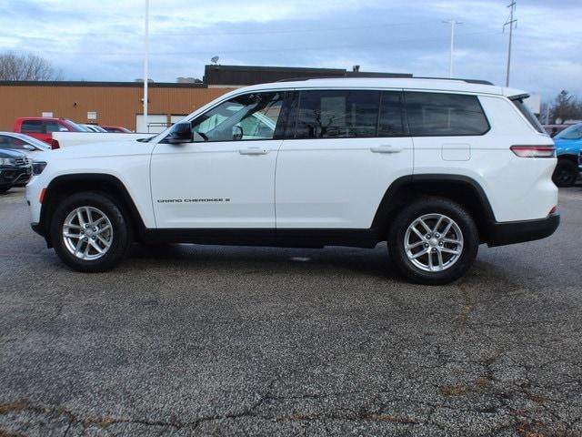 2021 Jeep Grand Cherokee L Laredo 4x4