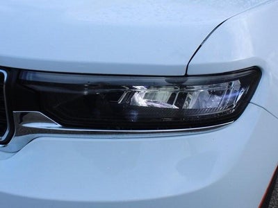 2021 Jeep Grand Cherokee L Laredo 4x4