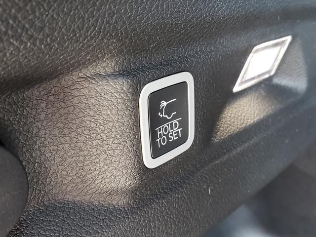 2026 Jeep Grand Cherokee GRAND CHEROKEE L LAREDO X 4X4