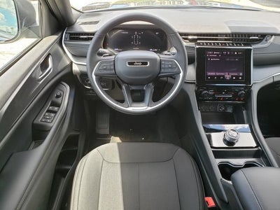 2026 Jeep Grand Cherokee GRAND CHEROKEE L LAREDO X 4X4