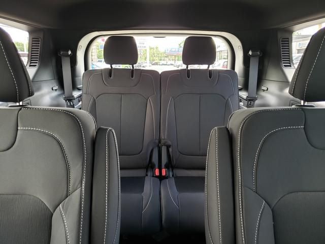2026 Jeep Grand Cherokee GRAND CHEROKEE L LAREDO X 4X4
