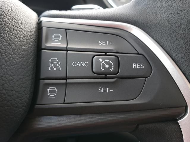 2026 Jeep Grand Cherokee GRAND CHEROKEE L LAREDO X 4X4