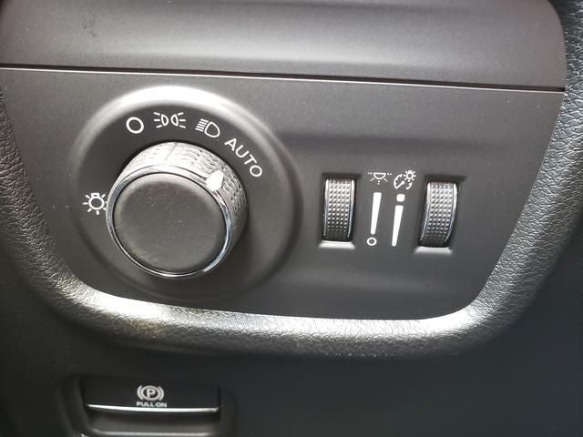 2026 Jeep Grand Cherokee GRAND CHEROKEE L LAREDO X 4X4