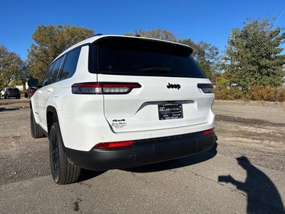 2025 Jeep Grand Cherokee GRAND CHEROKEE L ALTITUDE X 4X4