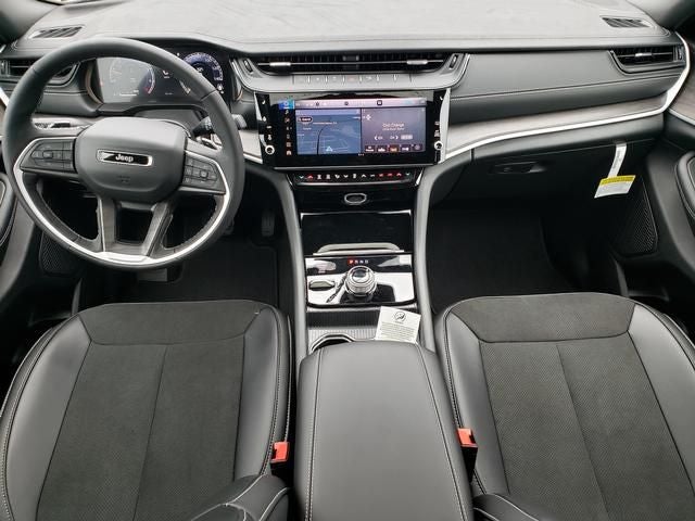 2026 Jeep Grand Cherokee GRAND CHEROKEE L LAREDO ALTITUDE 4X4