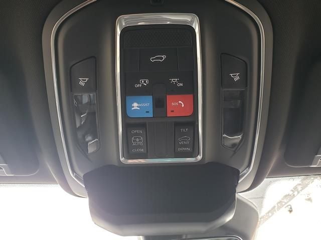 2026 Jeep Grand Cherokee GRAND CHEROKEE L LAREDO ALTITUDE 4X4