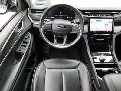 2023 Jeep Grand Cherokee L Limited 4x4