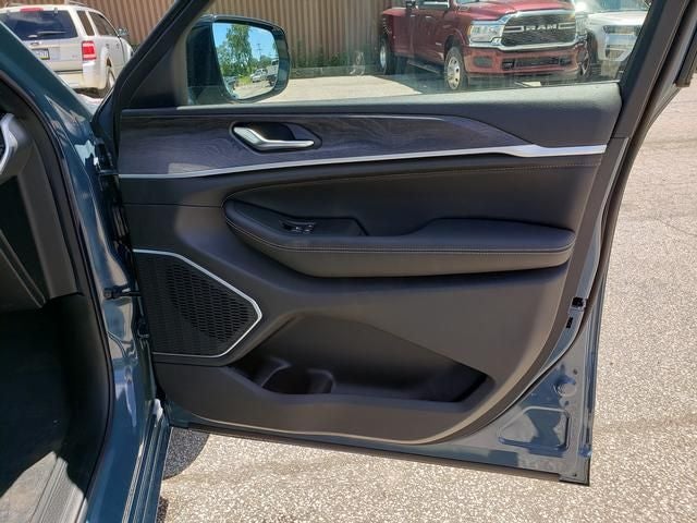 2026 Jeep Grand Cherokee GRAND CHEROKEE L LIMITED RESERVE 4X4