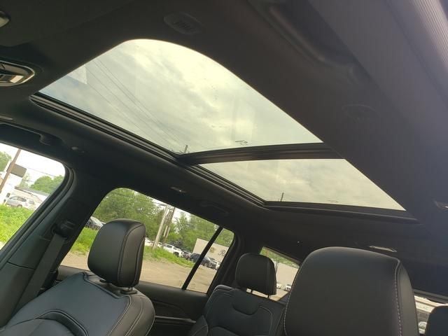 2026 Jeep Grand Cherokee GRAND CHEROKEE L LIMITED RESERVE 4X4