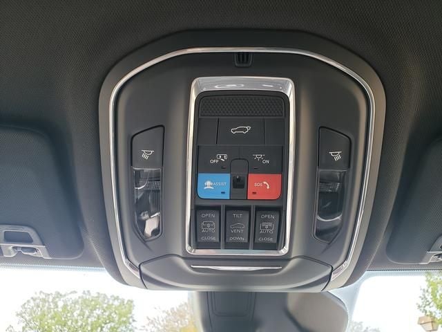 2026 Jeep Grand Cherokee GRAND CHEROKEE L LIMITED RESERVE 4X4