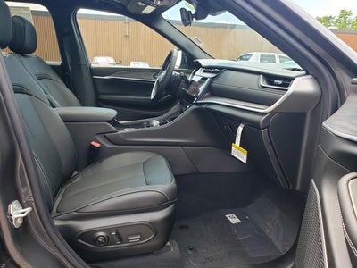 2026 Jeep Grand Cherokee GRAND CHEROKEE L LIMITED RESERVE 4X4