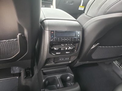 2026 Jeep Grand Cherokee GRAND CHEROKEE L LIMITED RESERVE 4X4