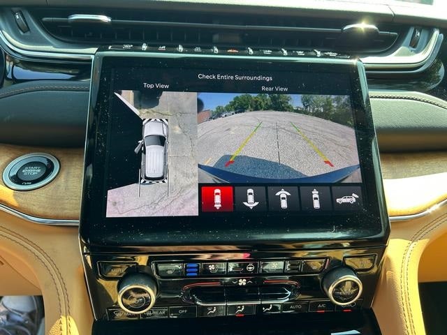 2023 Jeep Grand Cherokee L Summit Reserve 4x4