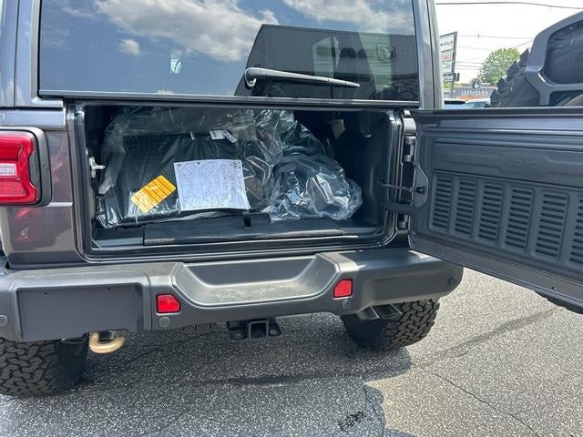 2025 Jeep Wrangler WRANGLER 4-DOOR RUBICON 392