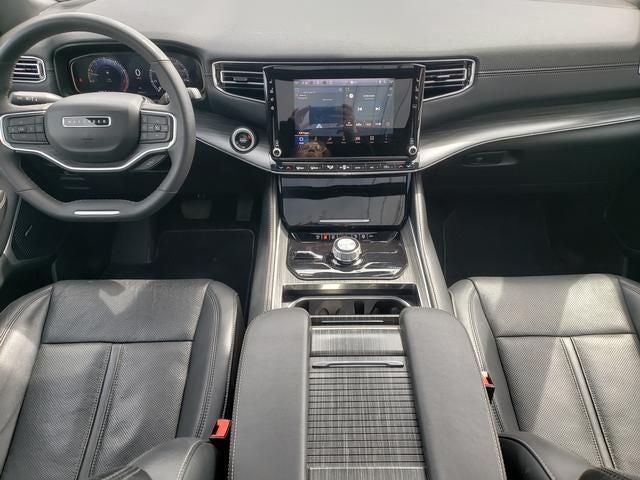 2024 Jeep Wagoneer L Series II 4x4