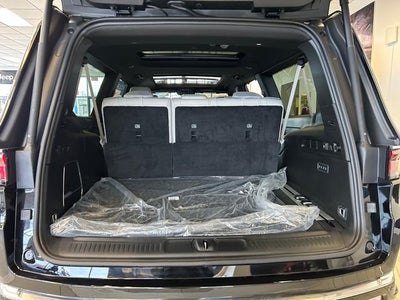 2025 Jeep Wagoneer WAGONEER L SERIES II 4X4