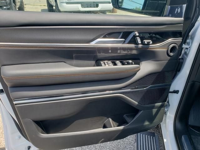 2026 Jeep Grand Wagoneer GRAND WAGONEER L SUMMIT RESERVE 4X4