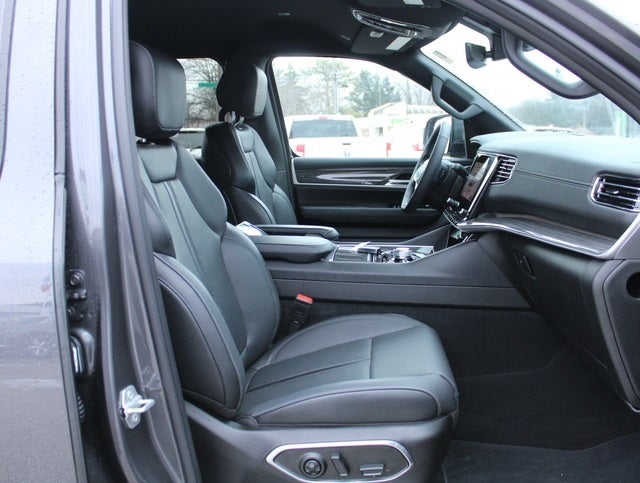 2022 Jeep Wagoneer Series III 4x4