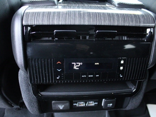 2022 Jeep Wagoneer Series III 4x4