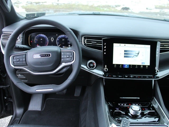 2022 Jeep Wagoneer Series III 4x4